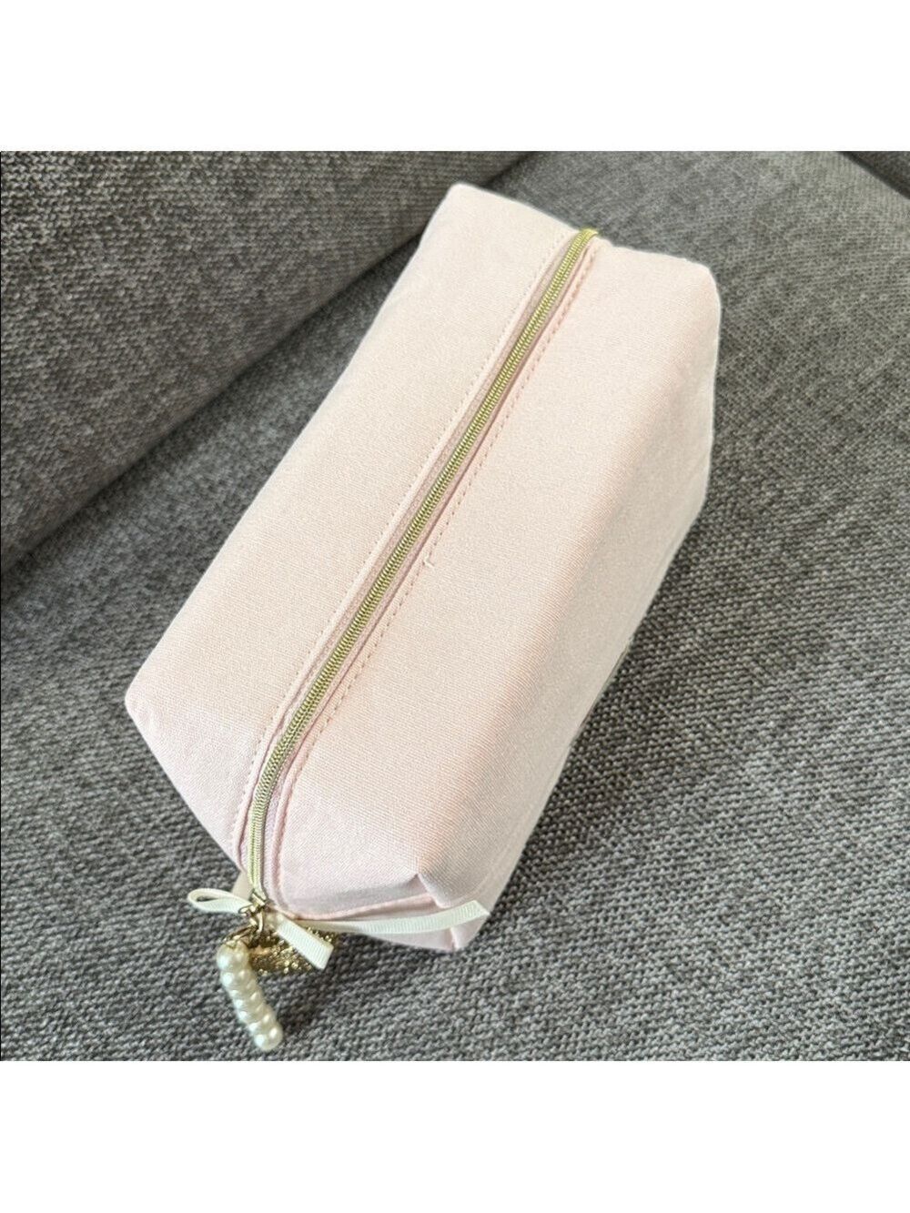 Dolce & Gabbana Makeup Bag Cosmetic Pouch Light Pink Medium New - Picture 8 of 17